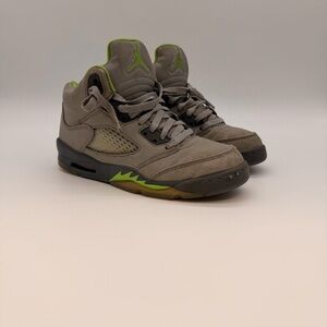 Nike Air Jordan 5 Retro SE Craft Taupe Haze Green DQ3734-003 Youth 5Y